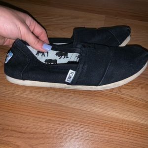 Black Toms